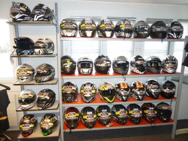 Helme 1.Stock 02